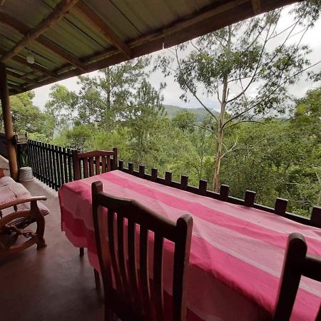 Biwon Homestay Элла Экстерьер фото