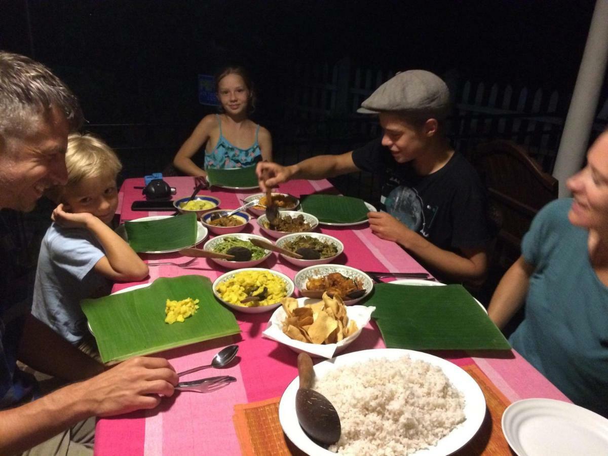 Biwon Homestay Элла Экстерьер фото